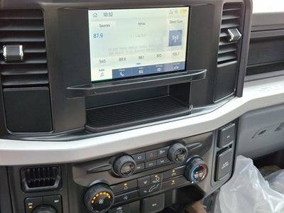 2025 Ford Super Duty F-350 SRW XL