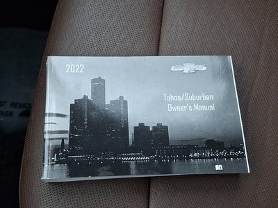 2022 Chevrolet Suburban High Country