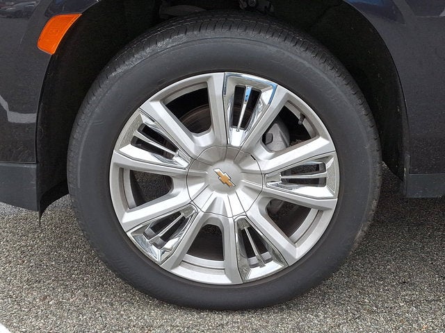 2022 Chevrolet Suburban High Country