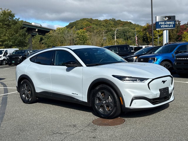 2023 Ford Mustang Mach-E