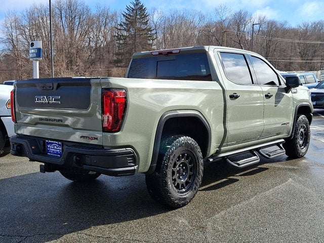 2024 GMC Sierra 1500 AT4X