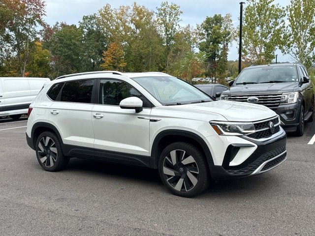 2024 Volkswagen Taos SEL