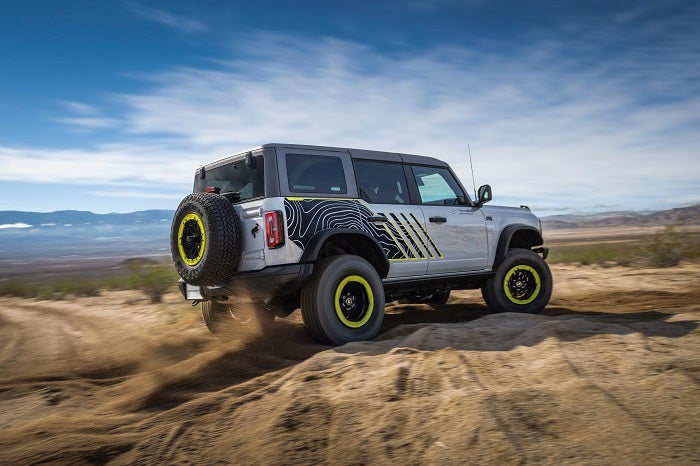 2025 Bronco RTR dominating technical off-road trails